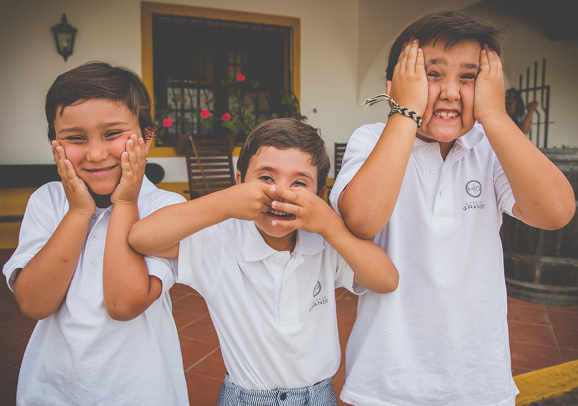 Galeria_familia_0008_033_HerdadeGrande_04Agosto18