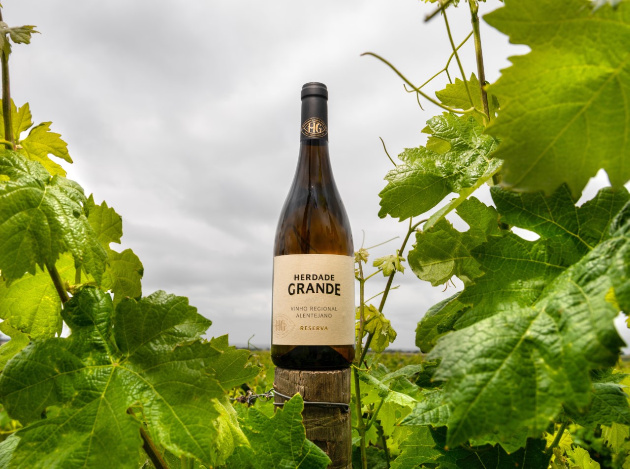 Novo topo de gama Branco da Herdade Grande. Um Grande Reserva para a celebração natalícia!